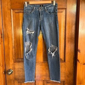 Just Black Distressed Raw Hem Jeans Size 27